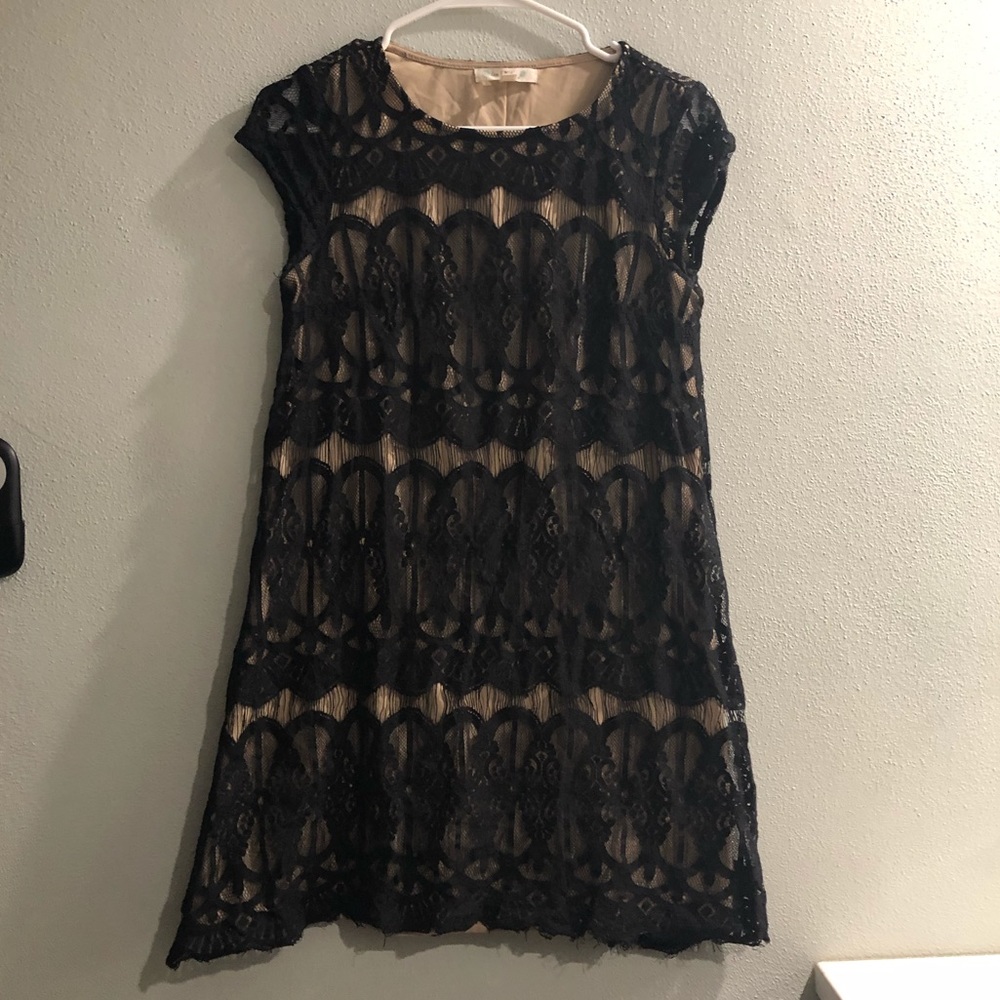 Black lace flowy dress